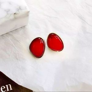 ❤️ Vintage Styled Red Gemstone Trendy Earrings ❤️